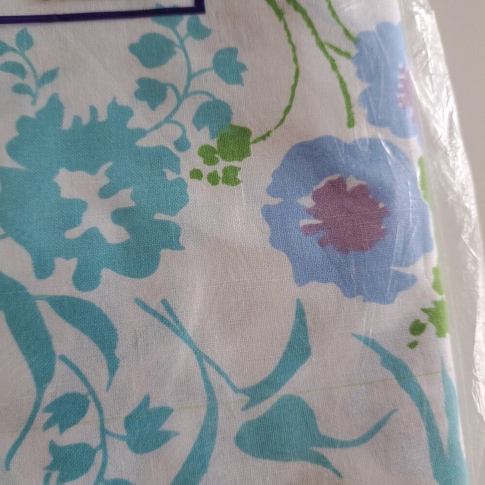 Vintage Floral Banquet Sheet New Dead stock Double Bed Fitted Bottom Japan - Picture 5 of 8